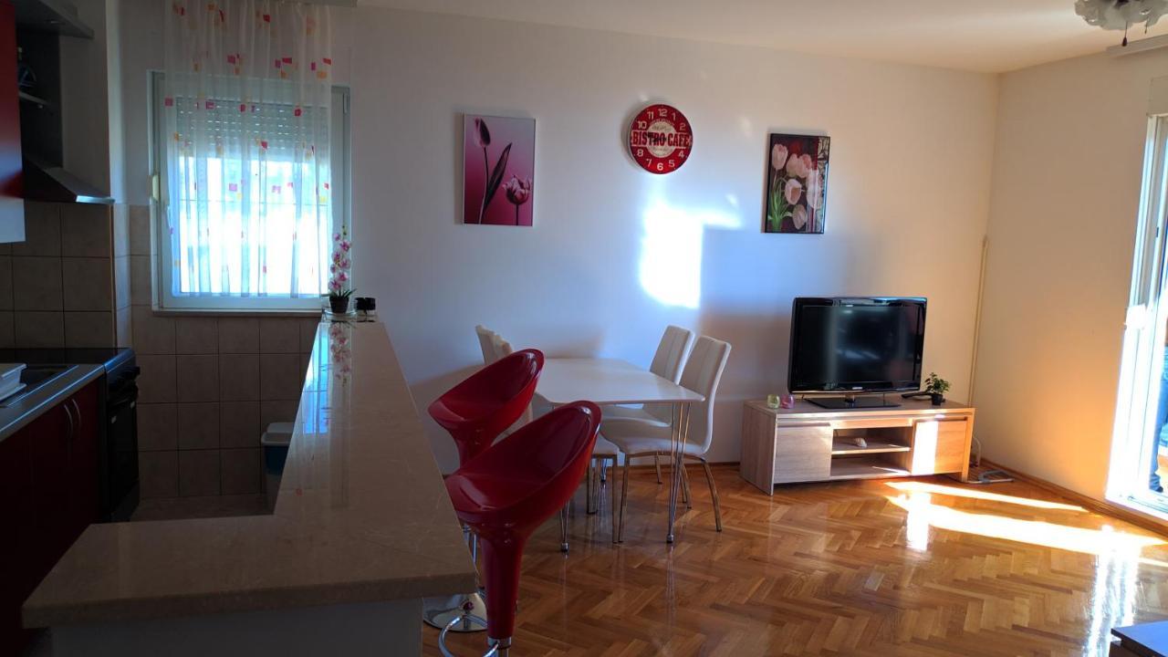 Apartman Baška Voda Buitenkant foto